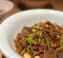 Sour Cabbage and Pork Stir-fried with Rice Noodles