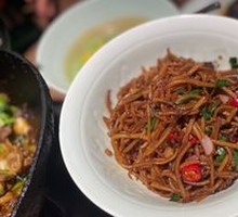 Fried Potato Shreds with Millet and Pork Crumbs