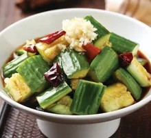 Garlic Oil Dressed Cucumber