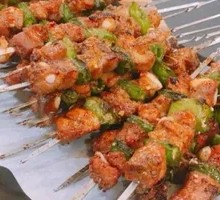 Garlic Shoots with Lamb Ribs