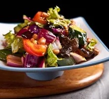 Hand-Torn Mixed Salad