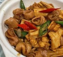 Spicy Pork Intestines Stir-fry