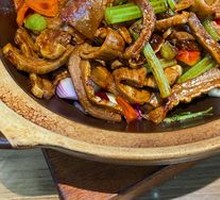 Spicy Dry Pot Beef Offal