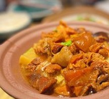 Drunk Ji Xiang Century Beef in Clay Pot