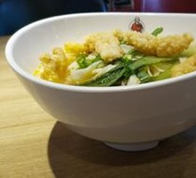 Sour Spicy Pork Rind Noodles