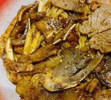 Family Feast Noodle Salad