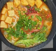 Fresh-Steamed Fish Cake Seafood Sour Rice Noodles