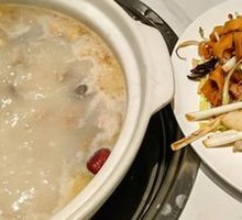 Classic Peppered Pig's Stomach Chicken