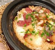 Hong Kong-style腊味煲仔饭