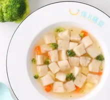 Vegetable Fish Shrimp Cake Soup