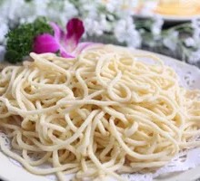 Hand-Kneaded Wide Noodles