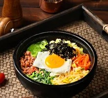 Stone Pot Rice Bowl