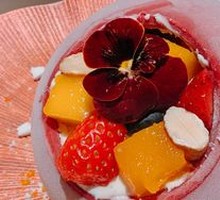 Raspberry Fruit Ice Cream Balloon