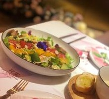 Prince's Signature Salad