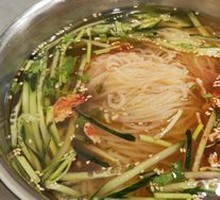 Jixi Fresh-Pressed Cold Noodles