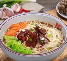 A Zheng Original Beef Noodle Soup