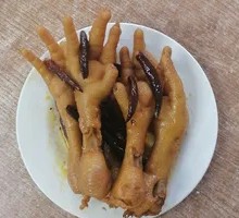 Spicy Sauce Chicken Feet