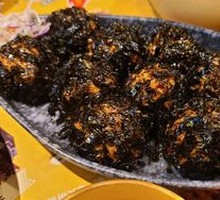 Moon-shaped Pork Rib Rice Ball