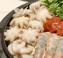 Octopus and Beef Hot Pot