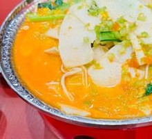 Fish Slices with Fresh Vegetables from Kaili