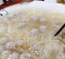 Radish Dumpling and Vermicelli Soup