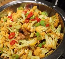 Spicy Stir-Fried Organic Cauliflower