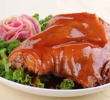 Special Smoked Pork Shank