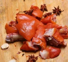 Pig's trotters