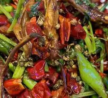 Dry-Fried Duck Tongues