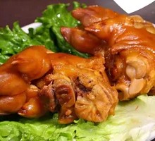 Smoked Braised Pork Trotter