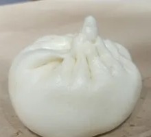 Sour Cabbage Pork Bun
