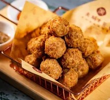 Traditional Old-Style Meatballs