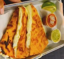 Beef Cheese Pie