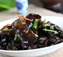 Cold-Mixed Autumn Wood Ear