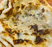 Sour Cabbage Pork Pie