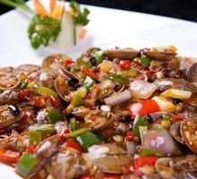 Spicy Stir-Fried Clams