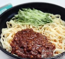 Handmade Noodles with Fried Sauce