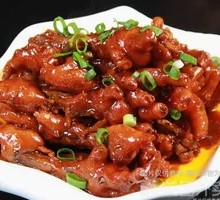 Pressure-cooked chicken feet
