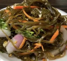 Thin seaweed strips