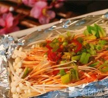 Aluminum-Wrapped Enoki Mushrooms