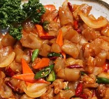 Braised Pork Trotter with Tendons