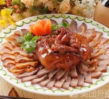 Smoked and Braised Assorted Dishes