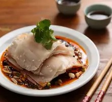 Braised Beef Tendon in Sauce