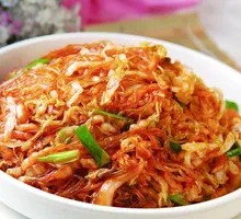 Sour Cabbage Noodles