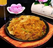 Sizzling Sour Cabbage with Pork Belly