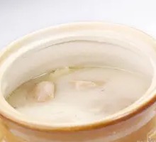 Farmhouse Buddha Jumps Over the Wall