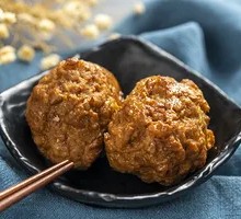 Braised Pork Meatballs