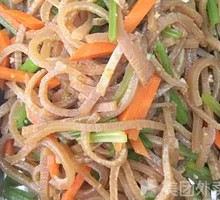 Celery with Pork Skin