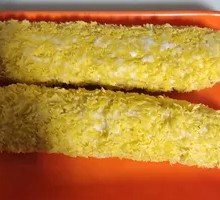 Cheesy Pull-Apart Hot Dog