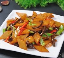 Yellow Mushroom Potato Slices